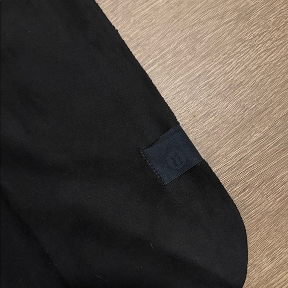 Lululemon black small towel the towel - Picture 2 of 3